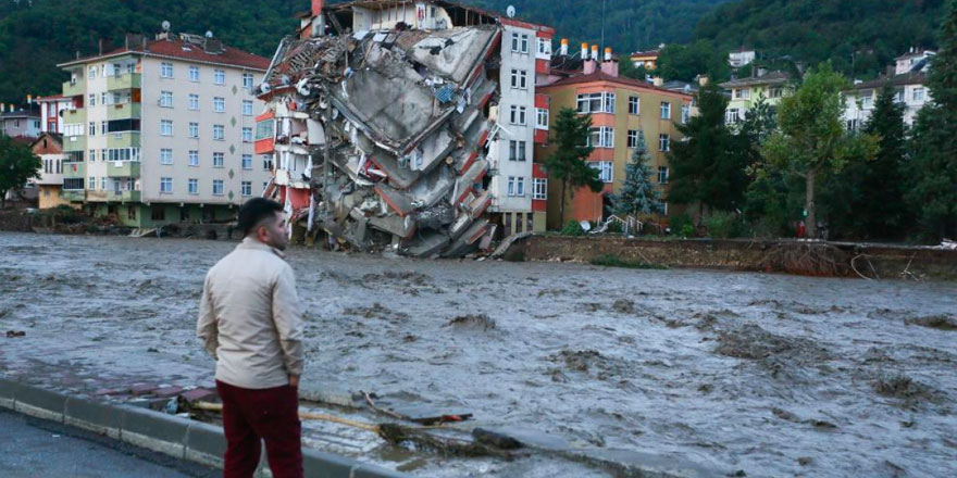 Kastamonu'da sele kapılan 4 kişi öldü