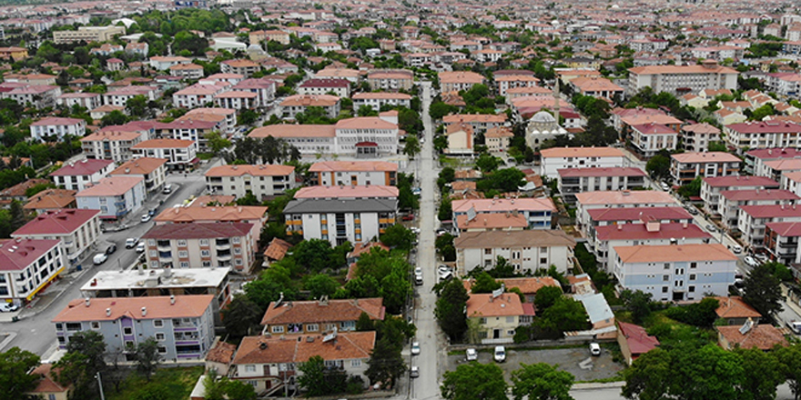 Erzincan'da bina ve arsası icradan satılık!