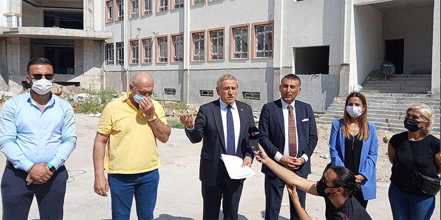 Kaya: Ödenek yetersizliğinden okul inşaatları tamamlanamadı