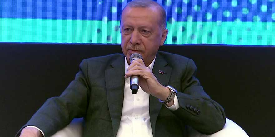 Cumhurbaşkanı Erdoğan gençler ile buluştu