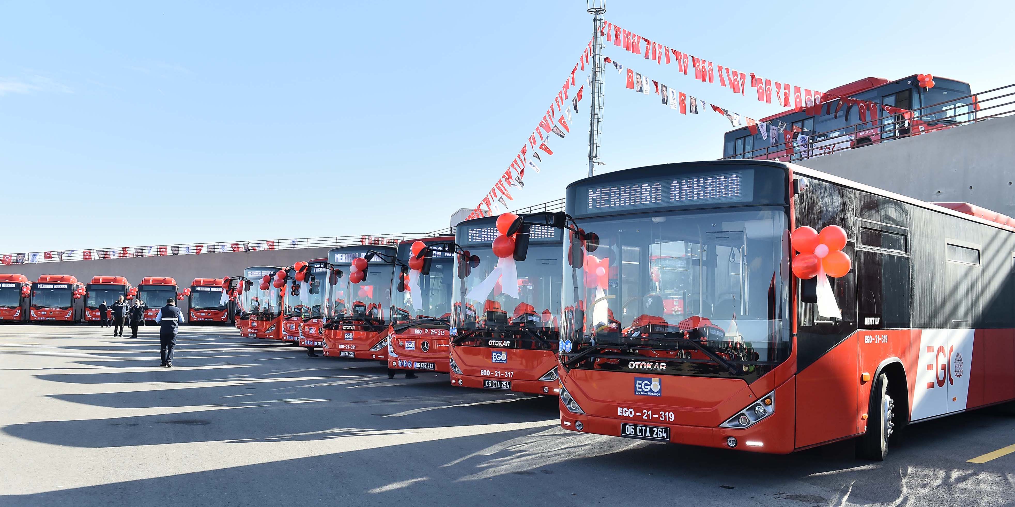 Başkent'in yeni otobüsleri yollarda