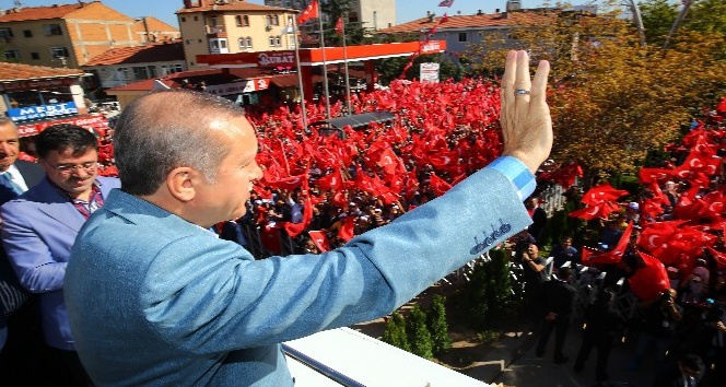 Cumhurbaşkanı Erdoğan: "Onlar kaçacak biz kovalayacağız"