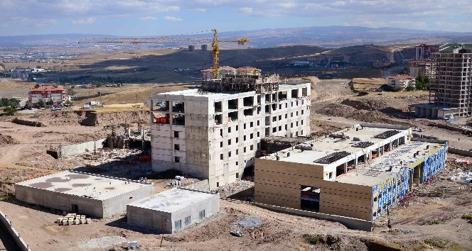 Pursaklar Devlet Hastanesi inşaatı sona yaklaşıyor