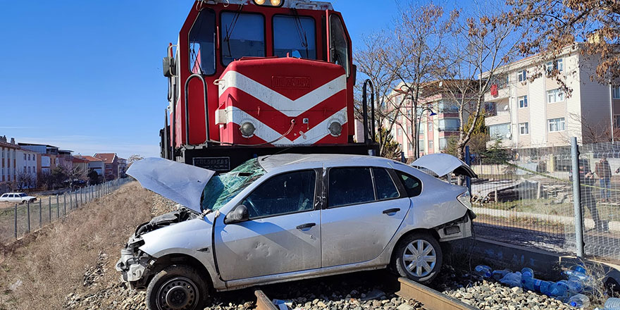 Başkent'te tren kazasında ölü sayısı 2’ye yükseldi