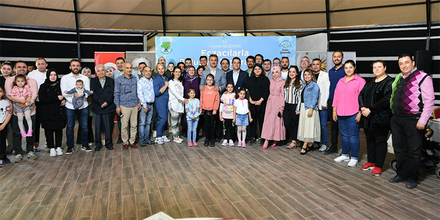 Başkan Murat Köse geleneksel kıl çadırda eczacıları ağırladı