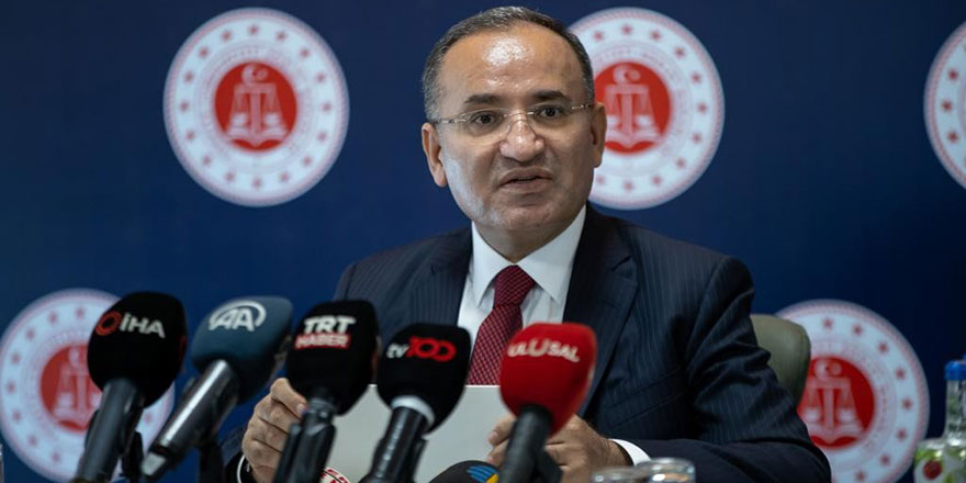 Bozdağ: “Kimsenin Türk polisine ve askerine el kaldırmak haddi değildir”