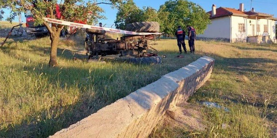 2 kız kardeş freni boşalan traktörün altında kalarak hayatını kaybetti