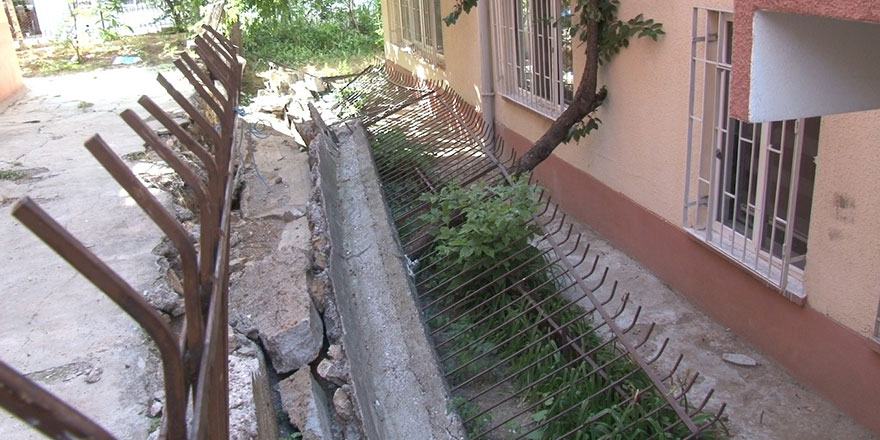 Başkent'te sel gitti, açtığı dertler bitmedi