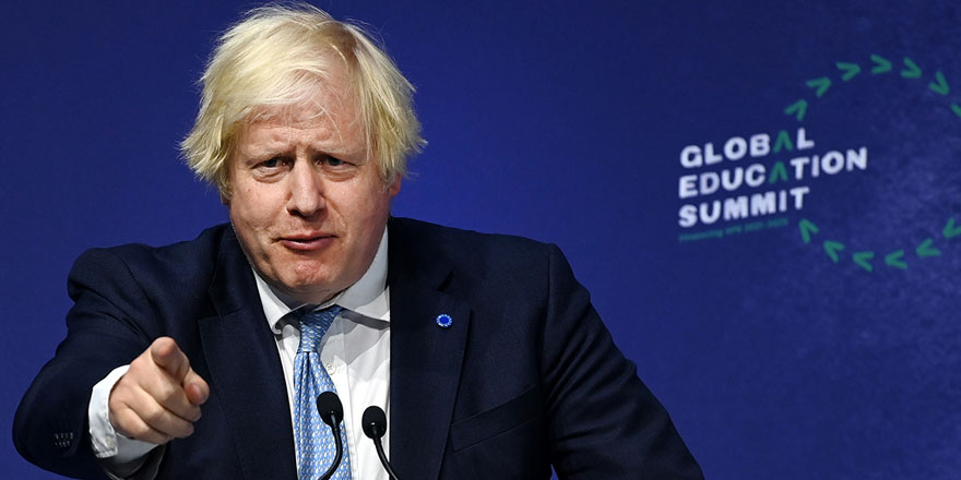 Boris Johnson, Netanyahu'nun ziyaretinden sonra banyosunda dinleme cihazı bulunduğunu belirtti