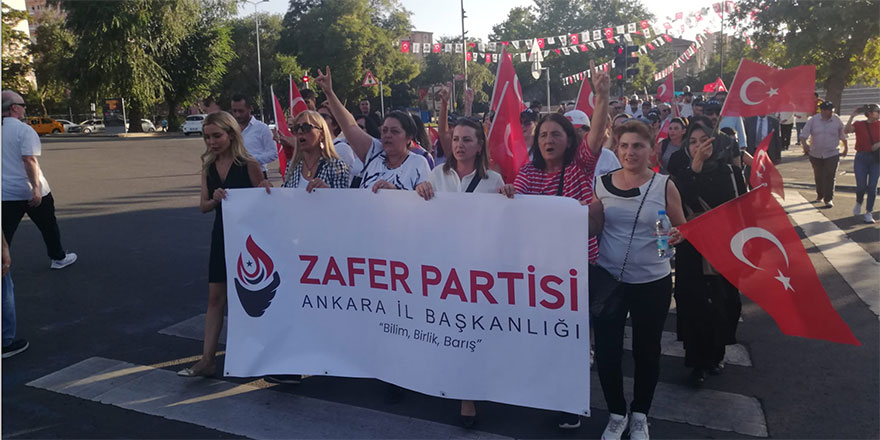 Zafer Partililer 30 Ağustosu coşkuyla kutladı