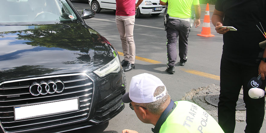 Başkent’te çakarlı araç denetimi