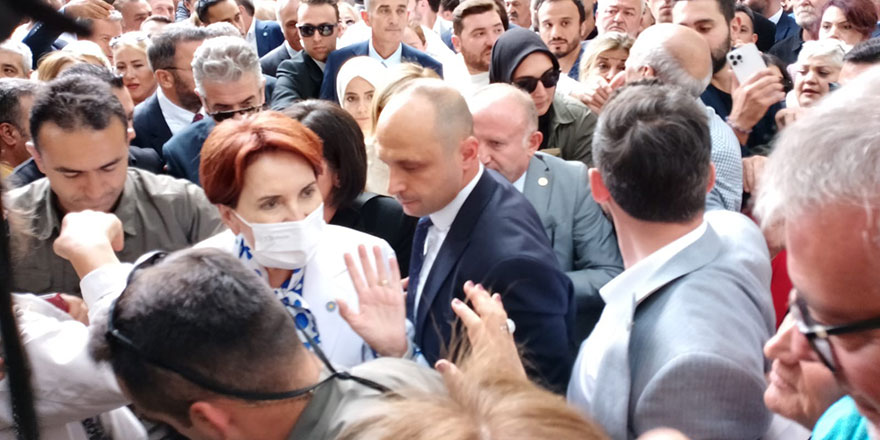 Akşener, Ankara’da esnafı ziyaret etti