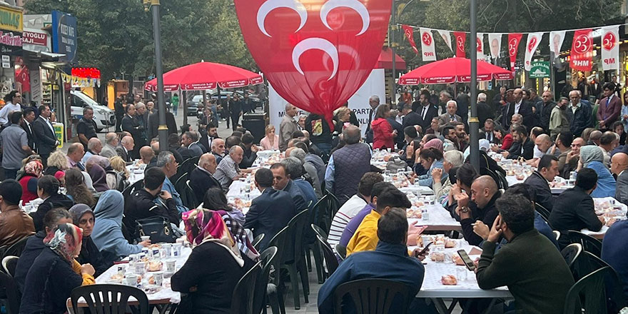 MHP Çankaya İlçe Başkanlığı tam kadro sahada