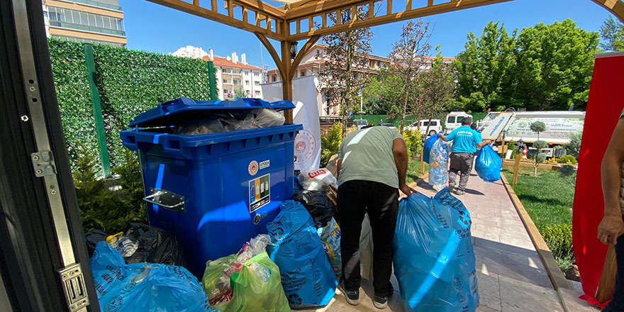 Geri dönüşüme örnek “Sıfır Atık Bahçe”