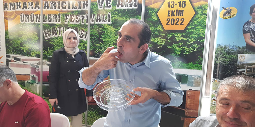 700 gram balı 55 saniyede yedi