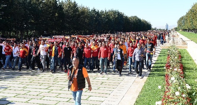 Galatasaraylı yöneticiler Anıtkabir’i ziyaret etti