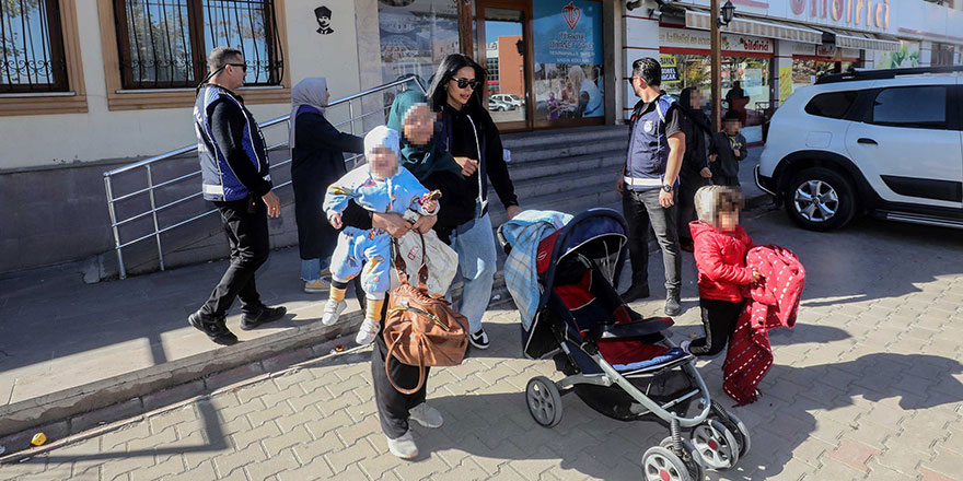 Yenimahalle'de zabıta dilencilere göz açtırmadı