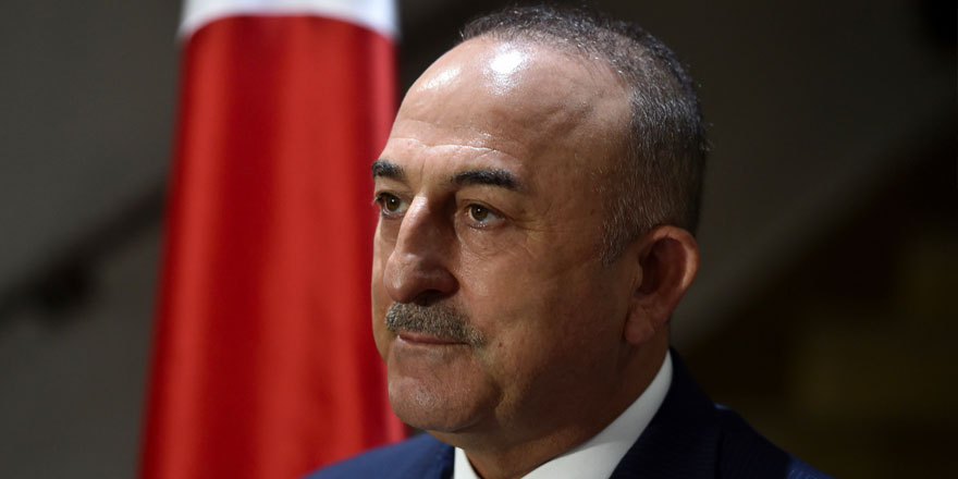 Bakan Çavuşoğlu, Cumhurbaşkanı Erdoğan'ın Putin ile görüşeceğini duyurdu