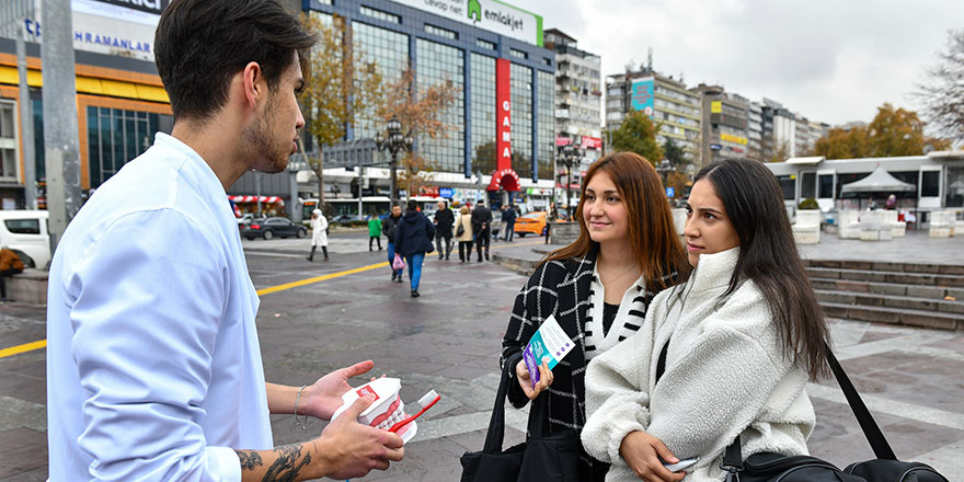 Başkentliler, ağız ve diş sağlığı konusunda bilinçleniyor