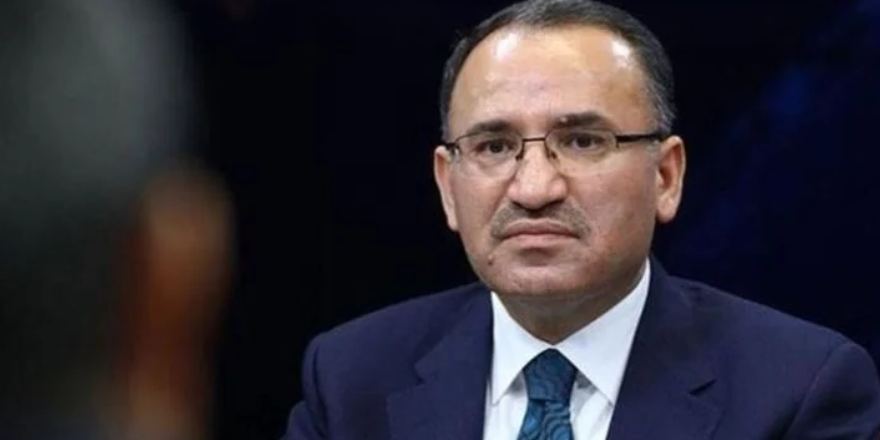 Bozdağ: "Türk halkı mağduru sever ama mağdura yatanı sevmez"