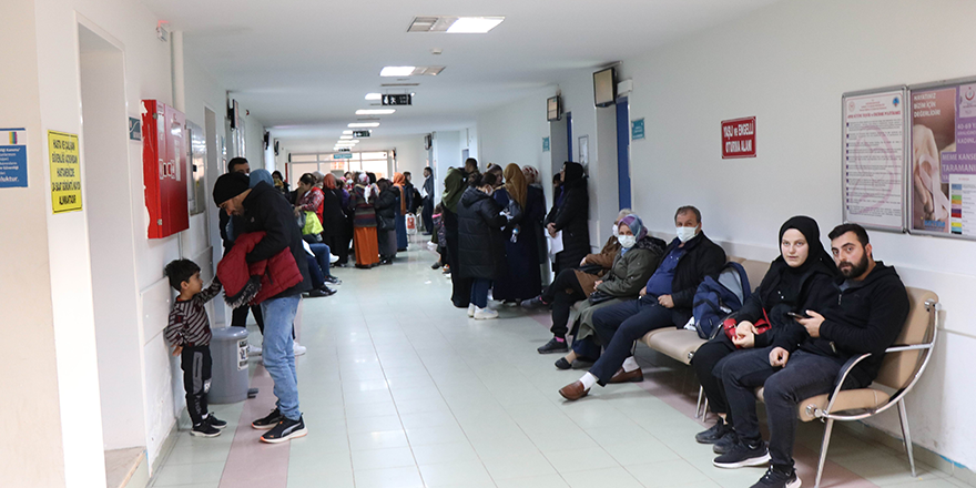 1 ay geçmeyen gribin nedeni "3’lü salgın"