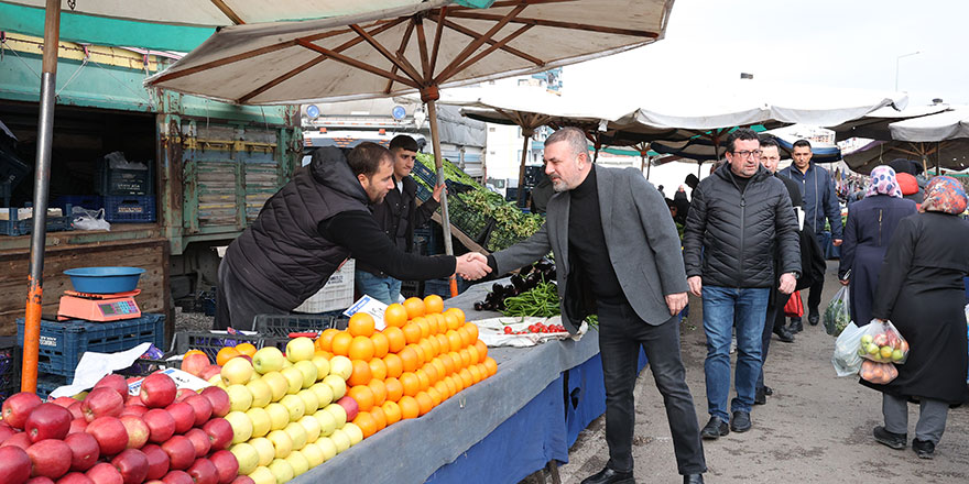 Başkan Ercan esnafı yanlız bırakmıyor