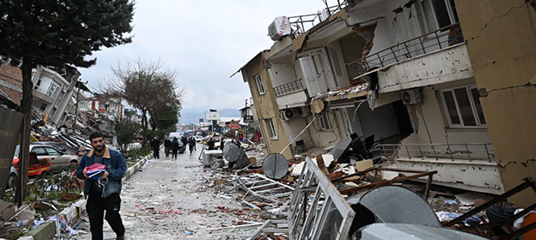 Depremde can kaybı artıyor