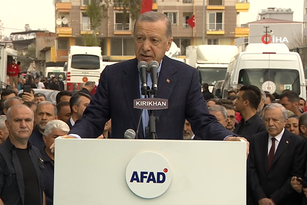 Erdoğan: 'Hatay'da 183 bin konut ve 15 bin köy evi yapmayı planlıyoruz'