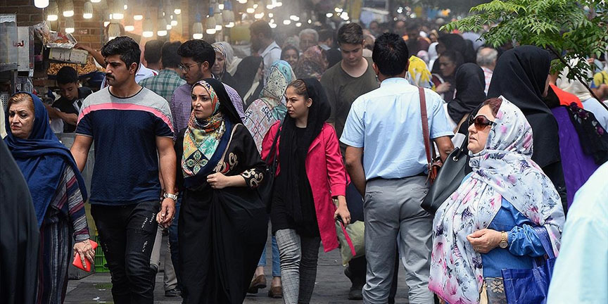 İran'da kadınlara başörtü dayatmasında gelinen son nokta!