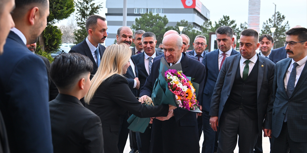 Avrupa Türk Konfederasyonu'nun iftarına MHP Genel Başkanı Bahçeli katıldı