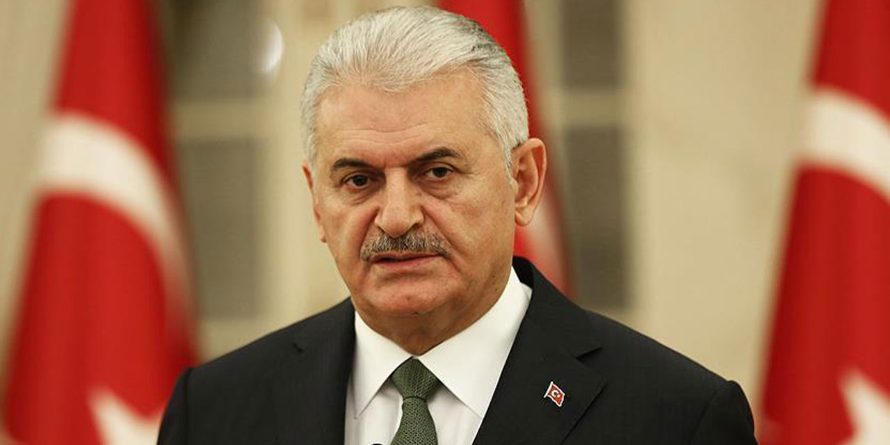 Binali Yıldırım: Karşımızdakiler PKK'yla oturmuşlar, sandıkta bize karşı yarışmaya çalışıyorlar