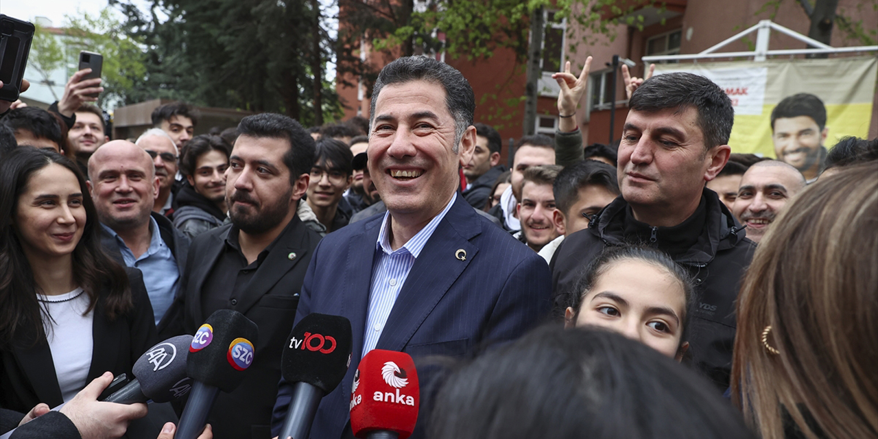 Sinan Oğan, Ankara'da vatandaşlarla buluştu