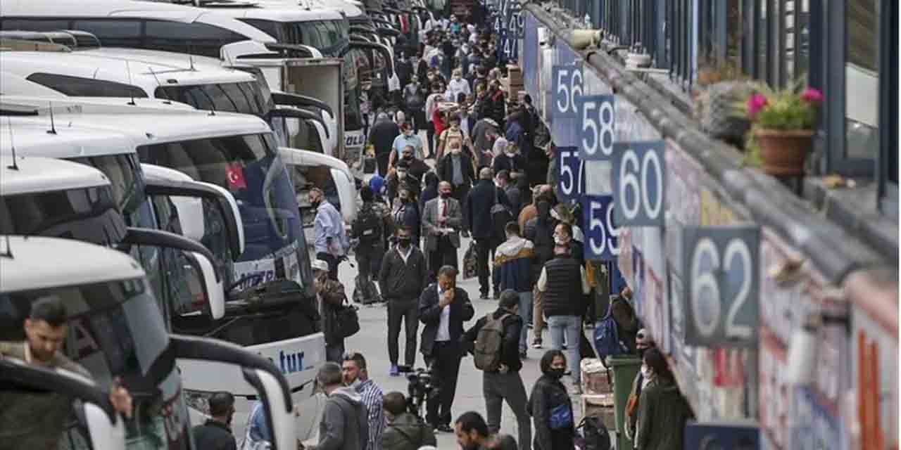 Otogarlarda seçim yoğunluğu: Biletler hemen tükeniyor ek seferler konuldu