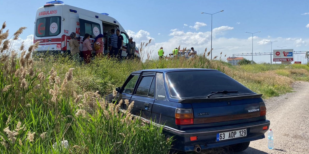 Aksaray’da korkutan kaza: Araç şarampole devrildi