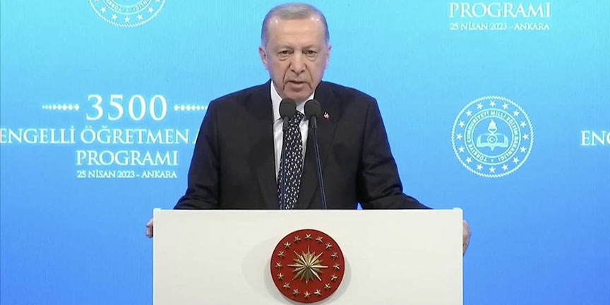 Cumhurbaşkanı Erdoğan: Mültecilerin ülkelerine dönmesini sağlayacağız