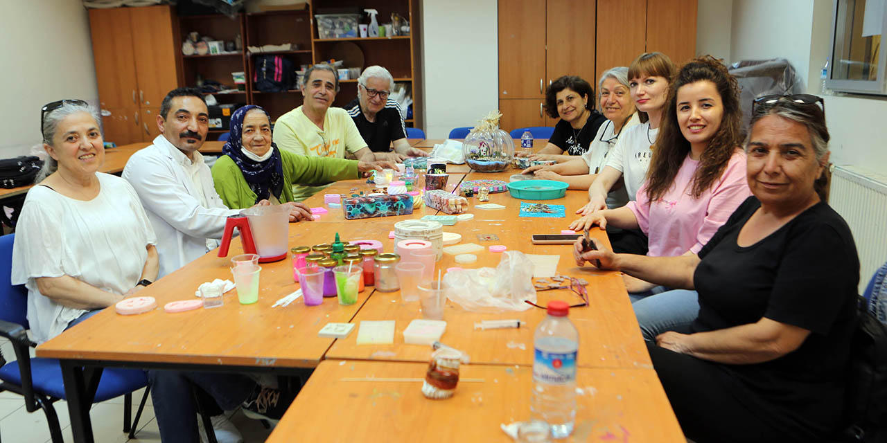 Ankara'da YENİMEK 85 yaşındaki Hediye Teyzeye umut oldu