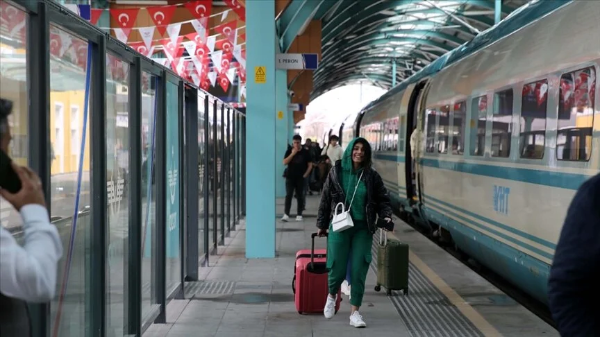 Ankara-Sivas Hızlı Tren Hattı'nda taşınan yolcu sayısı açıklandı
