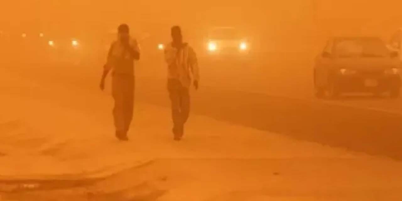 Mısır’da kum fırtınası çıktı