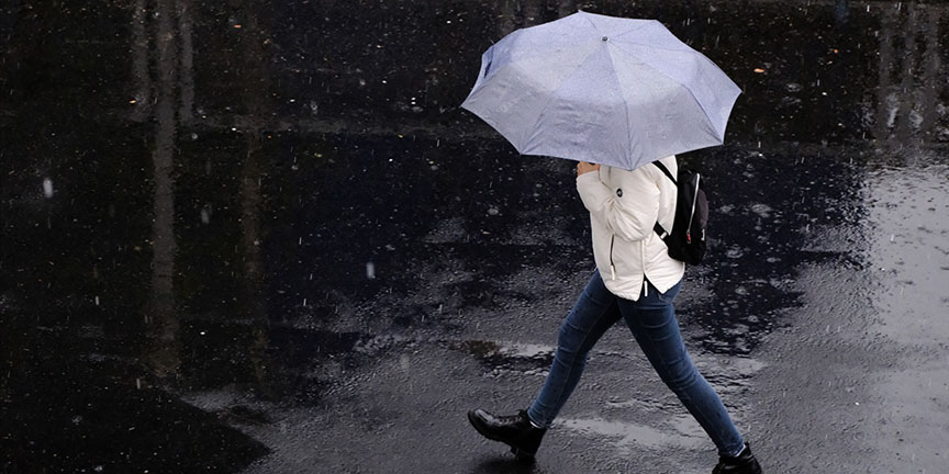 Yağışlar bitmiyor! Meteoroloji'den sağanak yağış uyarısı geldi!