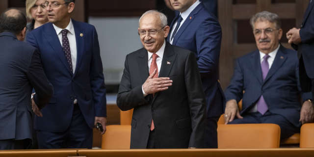 Milletvekilliği de gitti!  Kemal Kılıçdaroğlu, oturumu locadan izledi