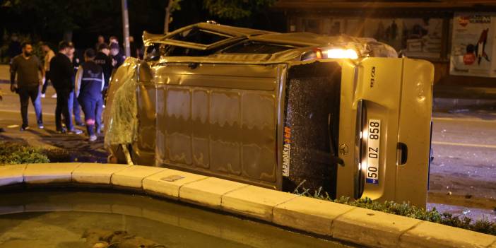 Nevşehir’de kontrolden çıkan minibüs takla attı