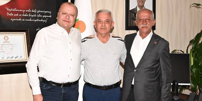 Gölbaşı CHP Eski İlçe Başkanı Elikesik ve Sağlam'dan Başkan Şahin'e ziyaret