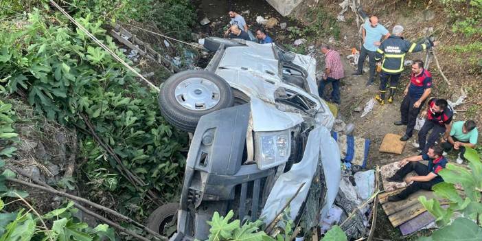 Tokat'ta can pazarı: Fındık işçilerini taşıyan minibüs devrildi