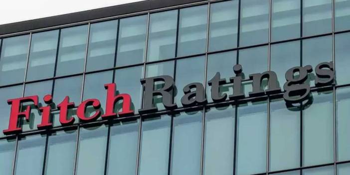 Fitch'den beklenen artış geldi: Türkiye’nin kredi notu yükseldi