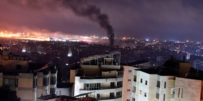 İsrail, Hizbullah'a ait stratejik binaları hedef alacağını duyurdu