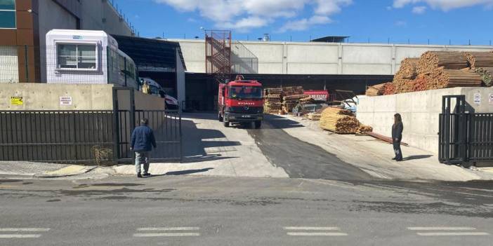 Ankara Akyurt'ta fabrika yangını