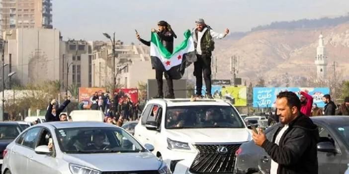 Suriye'de yeni dönem başladı! Başbakan Muhammed el-Beşir göreve başladı