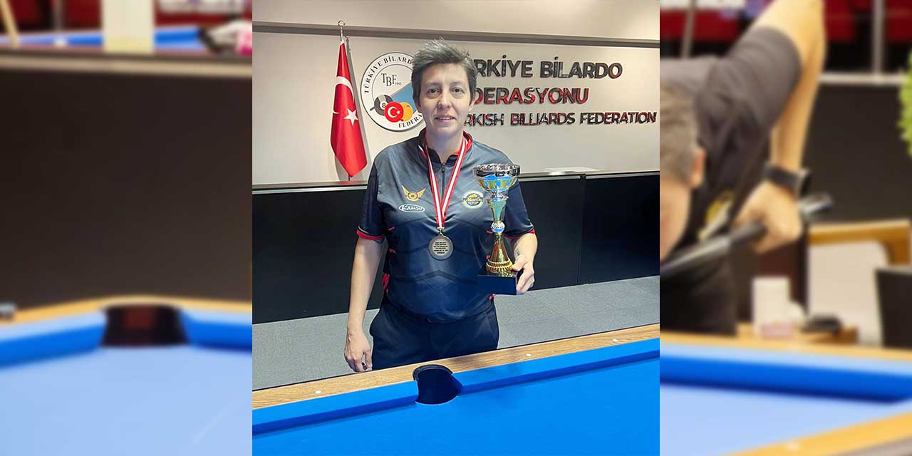 bilardo1.jpg