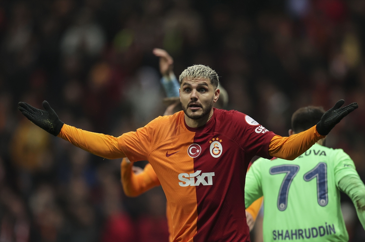 aa-20231208-33137160-33137151-galatasaray-yukatel-adana-demirspor.jpg