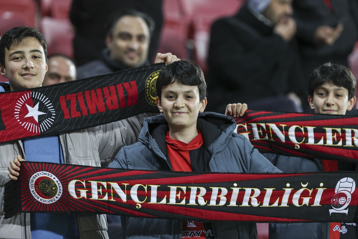 aa-20240315-34002746-34002745-genclerbirligi-kocaelispor.jpg